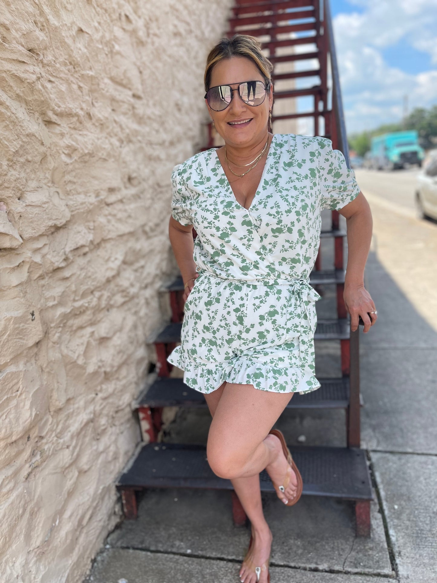 Eesome Floral V-Neck Romper